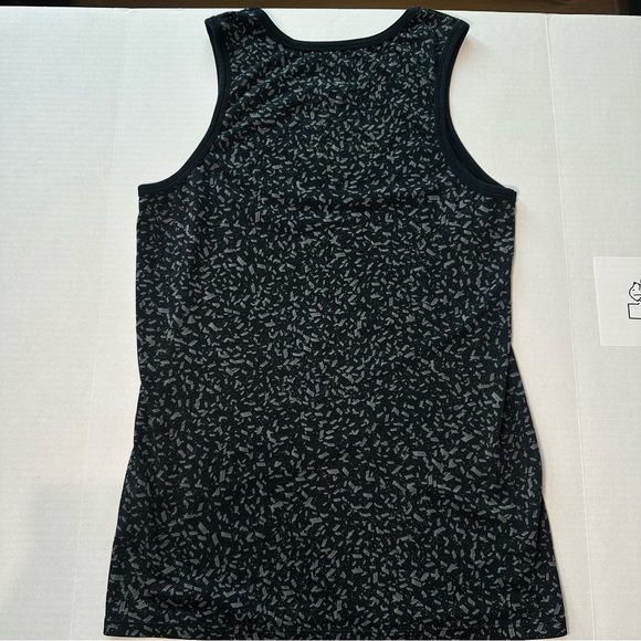 Nike Men’s Athletic Dri Fit Basketball Tank Top Black Grey Sporty - Picture 6 of 6